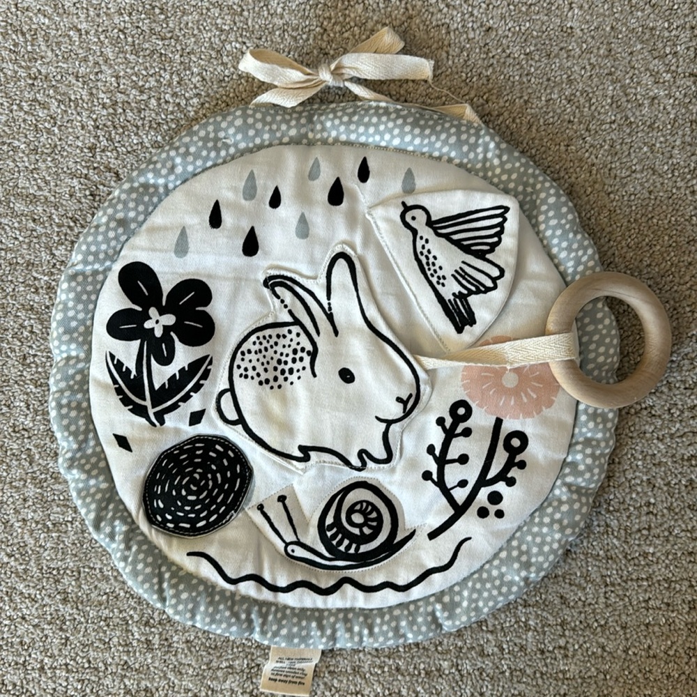 Wee Gallery baby Organic Activity Pad